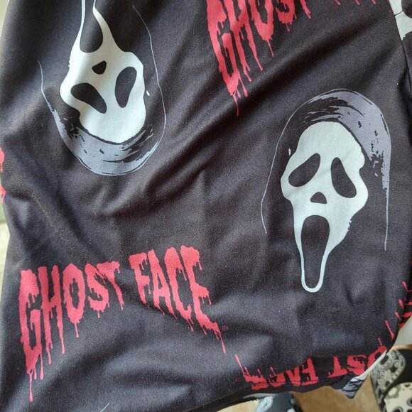 Bioworld Ghost Face Halloween Scream Spooky Scary Size Small Sleep Shorts EUC - Picture 2 of 3